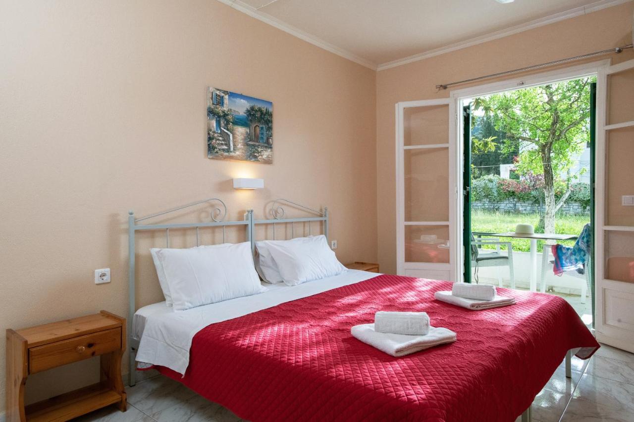 Damaskis Kassiopi Studios Экстерьер фото