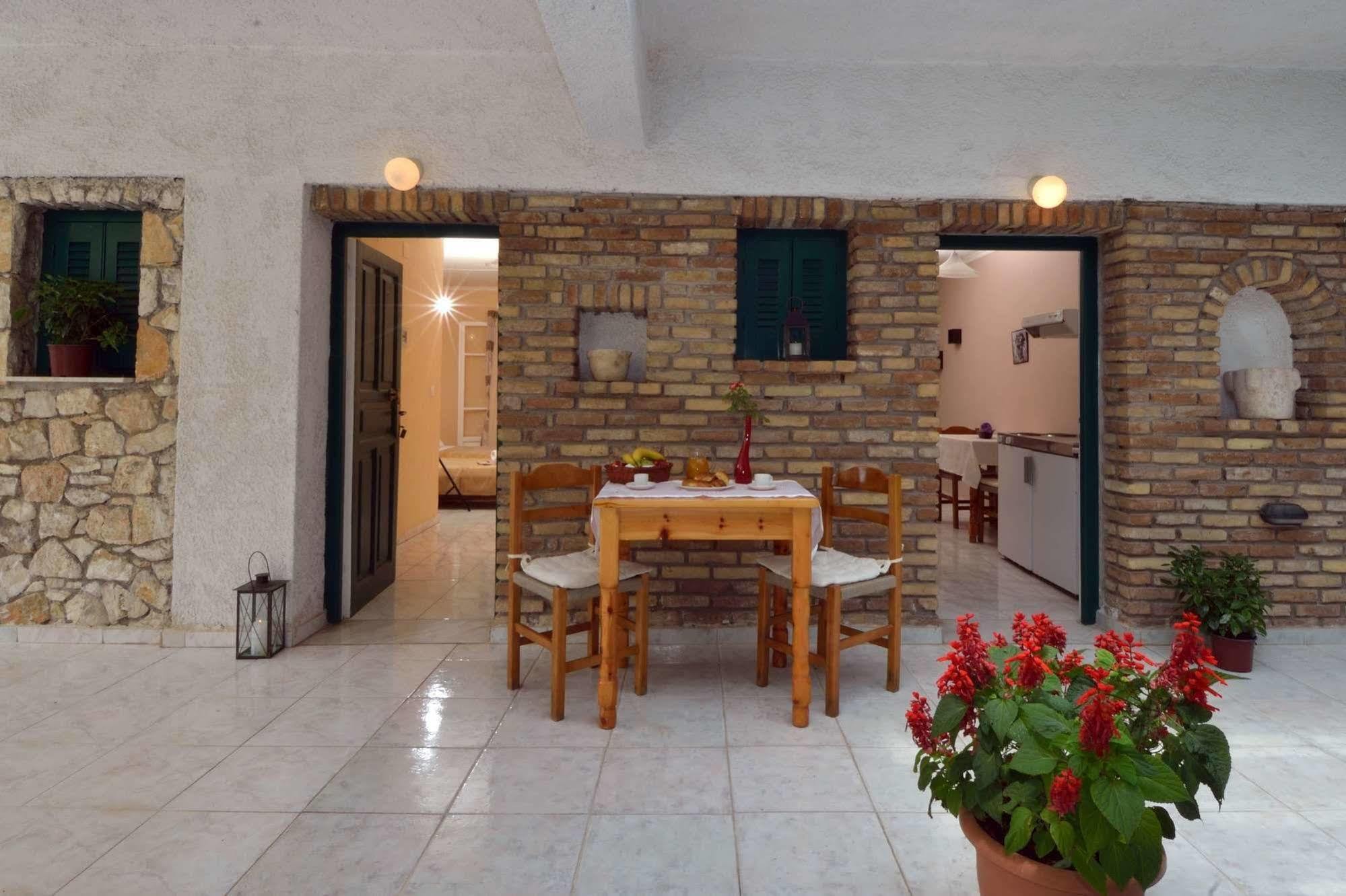 Damaskis Kassiopi Studios Экстерьер фото